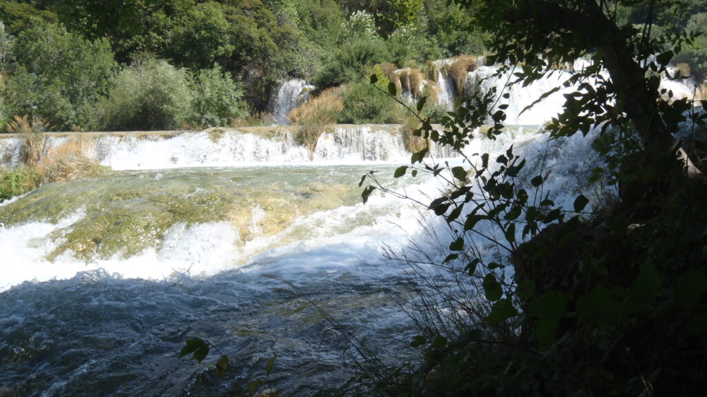 Водопады Крка: каскад