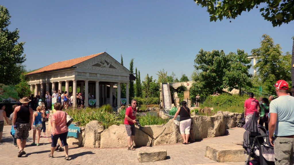 Family Park: «римский» павильон